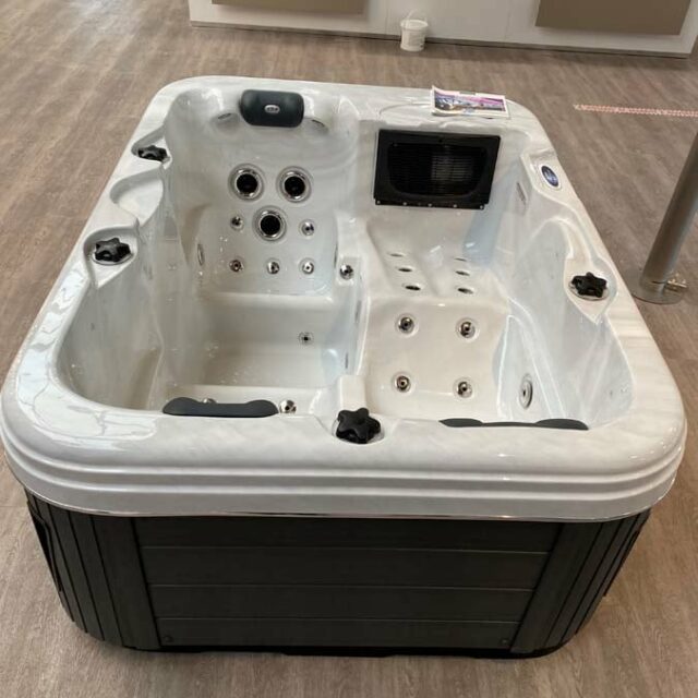 7d38b5c9b10cfbe34d00110b60e6e3fa_installation_spa_interieur_lauterbourg-