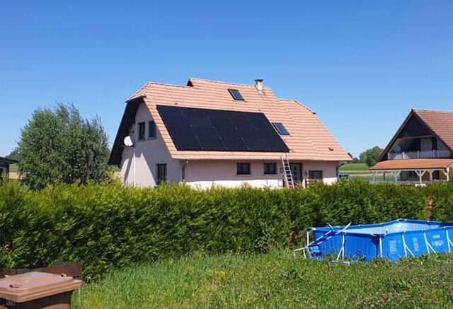 edefc1fc01b7e3e1dab9a7b6e1bcc977_pose_panneaux_solaires_lauterbourg-